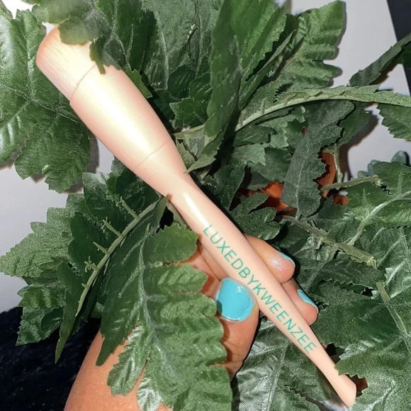 🎉⭐️HP⭐️💕Vegan Q flawless foundation brush New - Picture 12 of 13